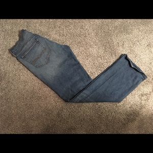 Levi’s Denizen 285